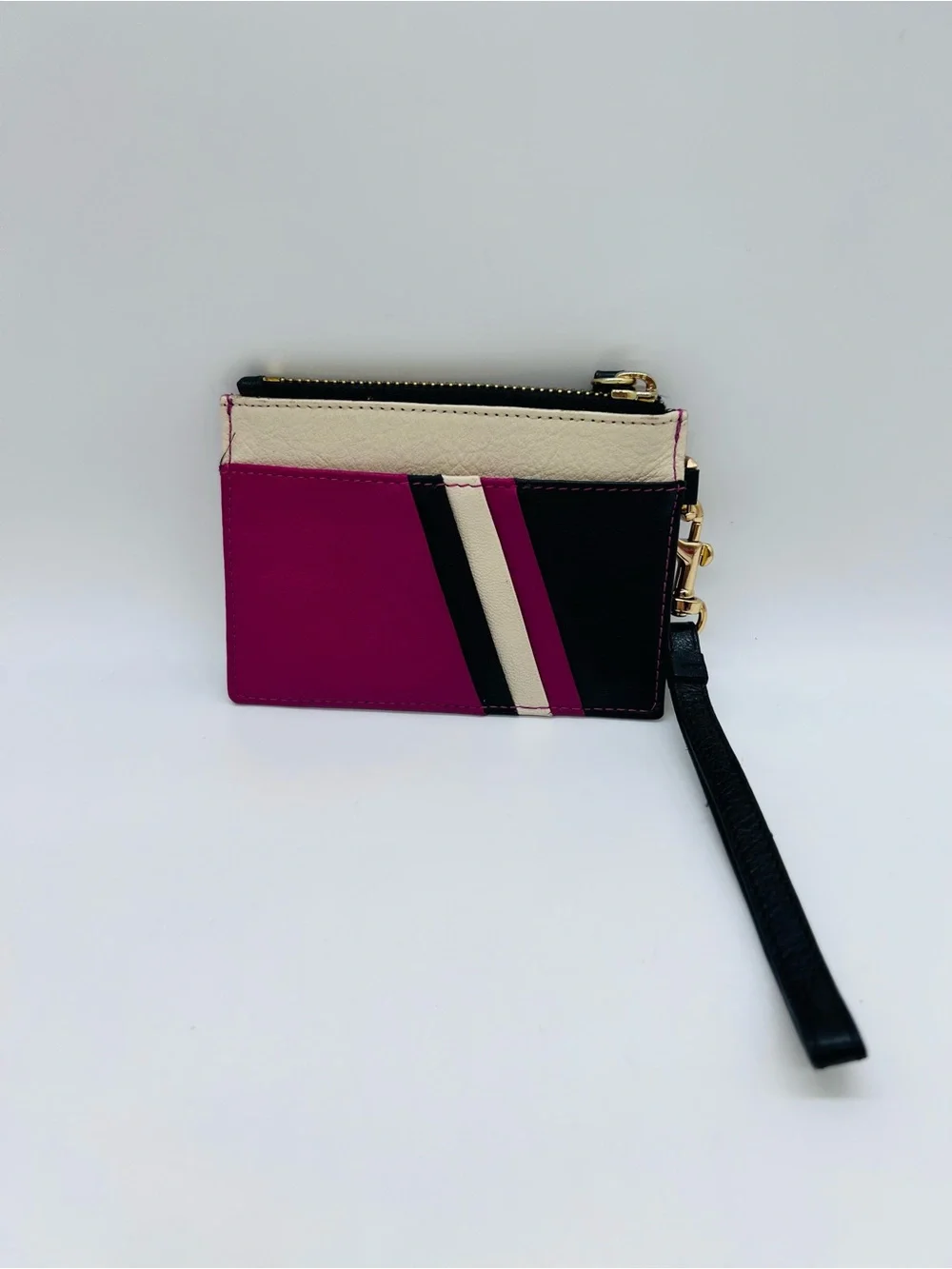 Thacker Women's Fuchsia Leather Wristlet Card Holder with Gold Accent